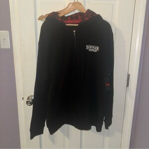 NWT STRANGER THINGS L RARE POP UP STORE EXCLUSIVE DEMOGORGON BLACK ZIP UP HOODIE